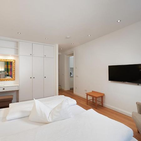35Qm Deluxe Apartment Suites Im Stil Design Hotel Vosteen Naehe Der Kaiserburg Nuremberg Ngoại thất bức ảnh